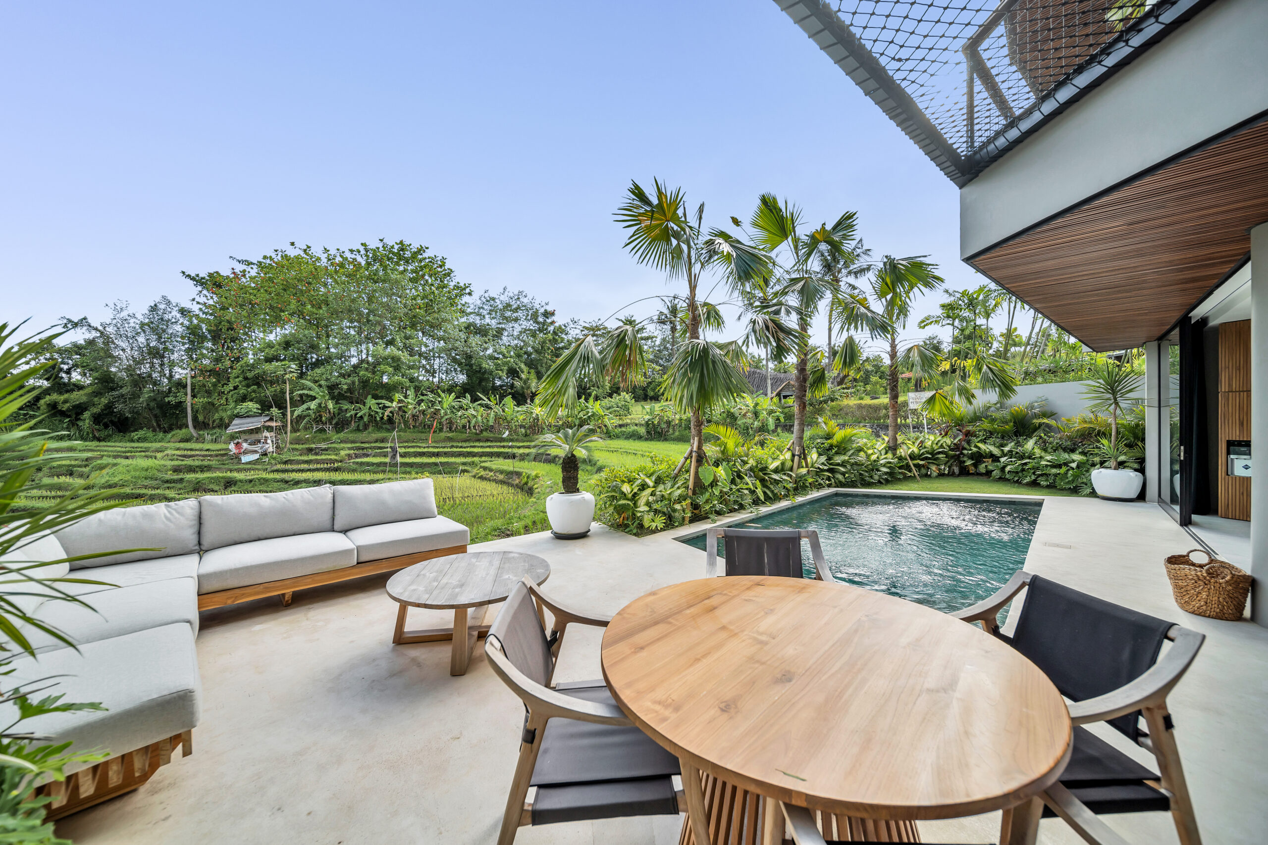 88 East — interior living space