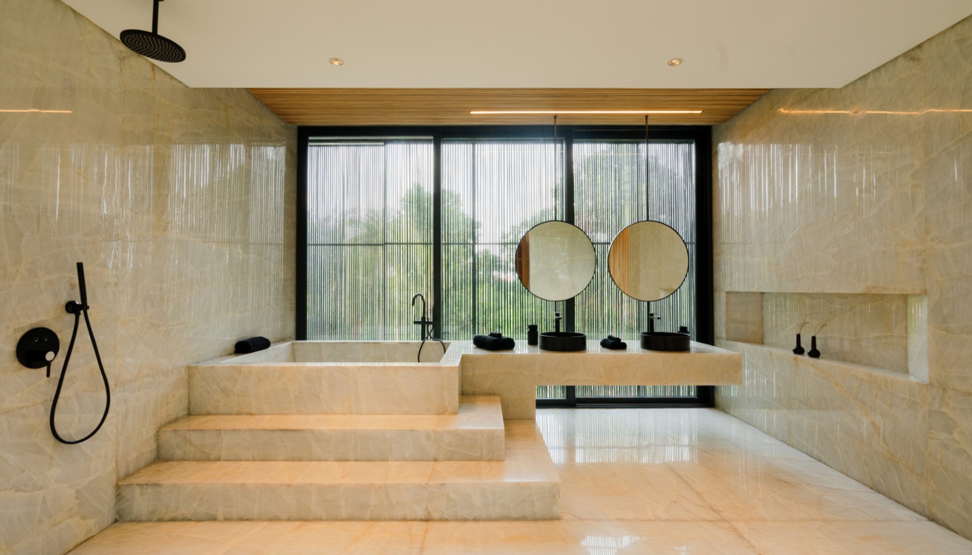 House SJ — Pererenan, Bali